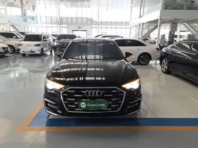 Audi A6L — Фото автомобиля 2