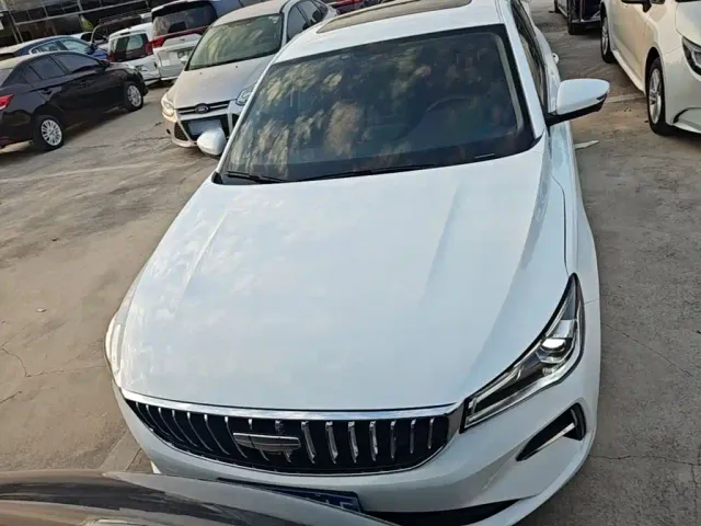 Geely Emgrand — Фото автомобиля 2