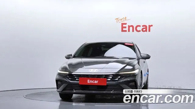 Hyundai AVANTE Новый Avante (CN7) — Фото автомобиля 3