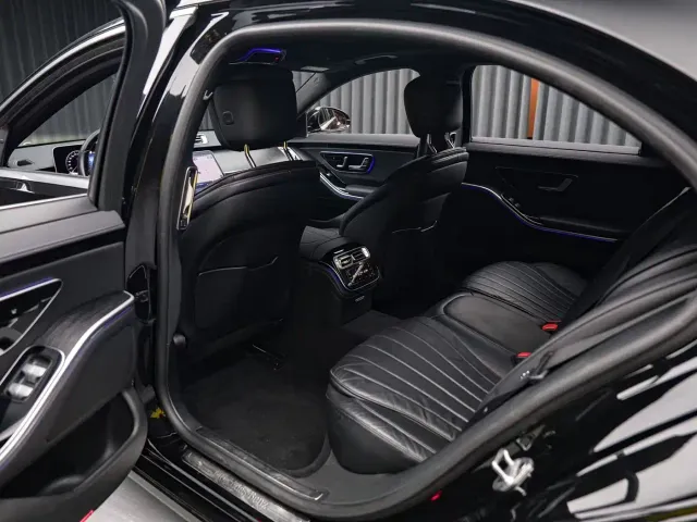 Mercedes-Benz S-Class — Фото автомобиля 8