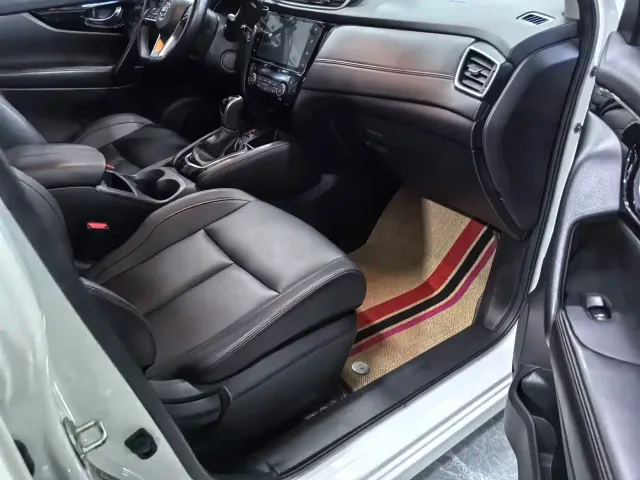 Nissan Qashqai — Фото автомобиля 11