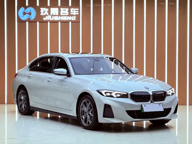 BMW i3 — Фото автомобиля 3