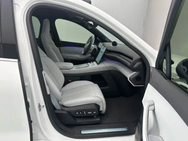 Nio EC7 — Фото автомобиля 11