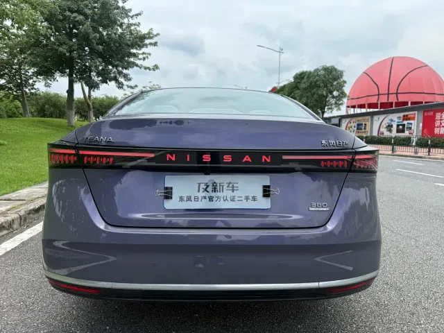 Nissan Teana — Фото автомобиля 11