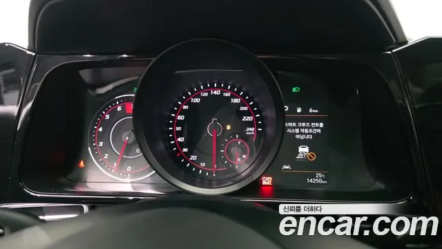 Hyundai AVANTE Avante (CN7) — Фото автомобиля 8