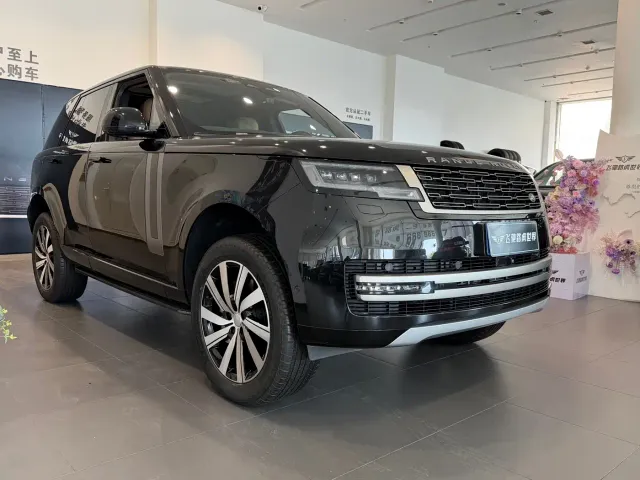 Land Rover Range Rover — Фото автомобиля 3