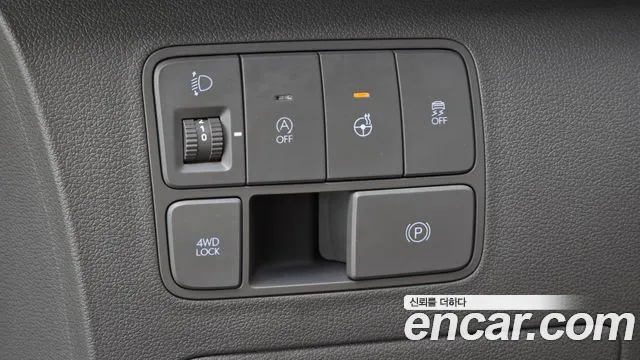 Hyundai Staria Staria 4WD Lounge 9 мест — Фото автомобиля 14