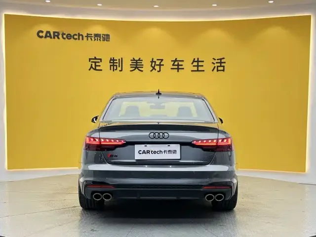 Audi S4 — Фото автомобиля 4