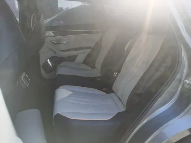BYD Song PLUS — Фото автомобиля 16