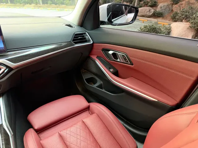BMW 3 Series — Фото автомобиля 8