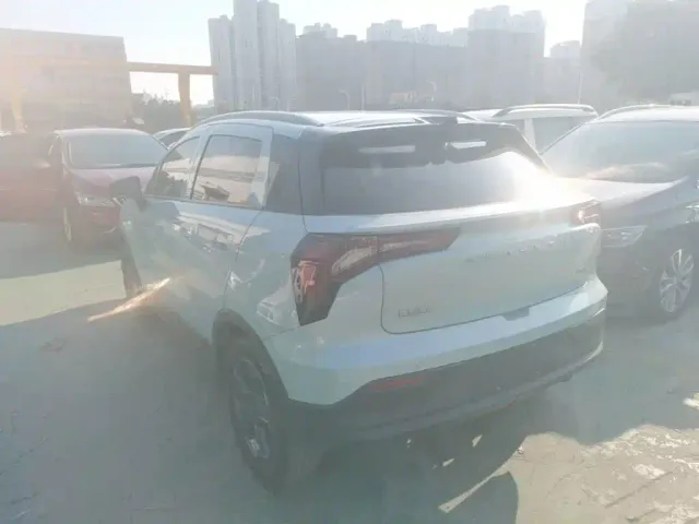 Geely Geometry E Firefly — Фото автомобиля 4