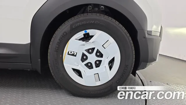 Kia PV5 — Фото автомобиля 6
