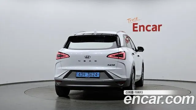 Hyundai Nexo — Фото автомобиля 4