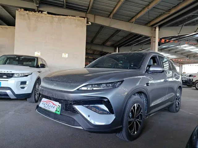 BYD Song Pro — Фото автомобиля 3