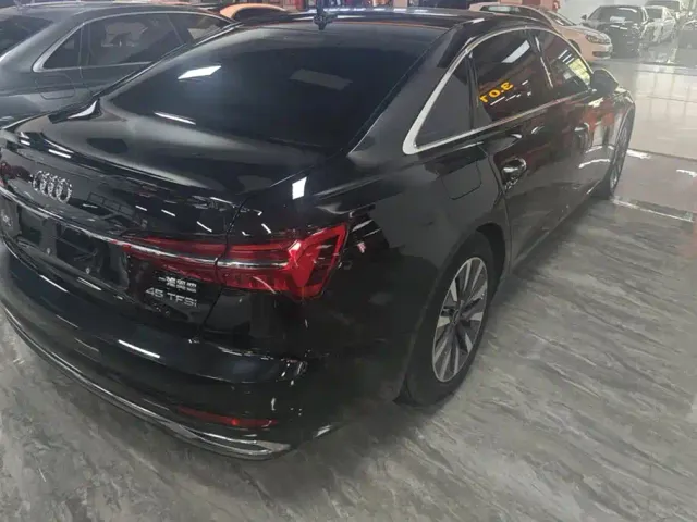 Audi Audi A6L 2024 45 TFSI Premium Elegance — Фото автомобиля 3