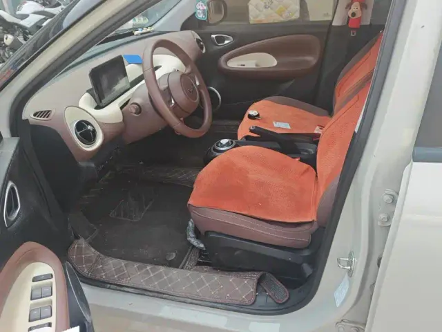 Wuling Bingo — Фото автомобиля 9
