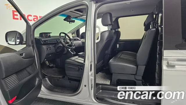 Hyundai Staria — Фото автомобиля 16