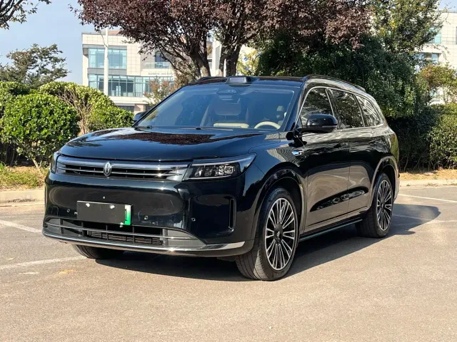 Фотография автомобиля — Aito M7