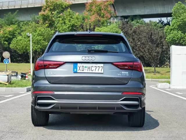 Audi Q3 — Фото автомобиля 6