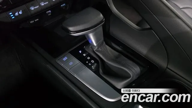 Hyundai Avante CN7 — Фото автомобиля 12