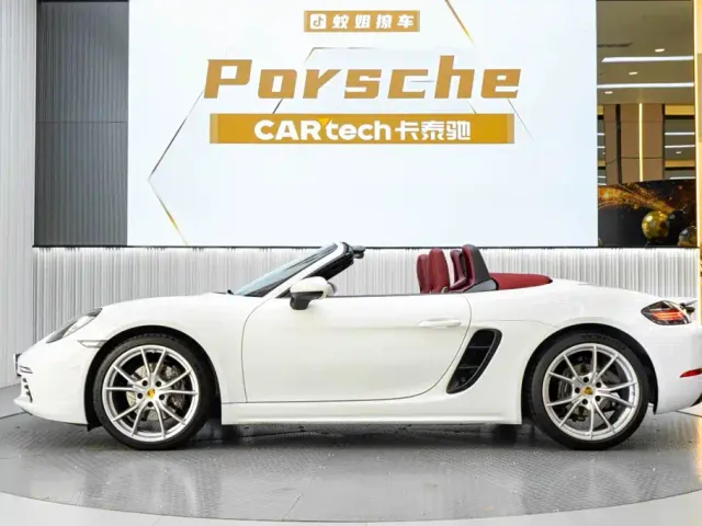 Porsche 718 — Фото автомобиля 3