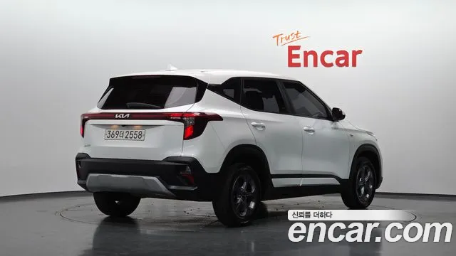 Kia Seltos — Фото автомобиля 2