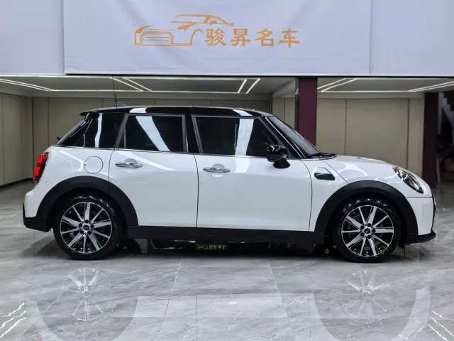 MINI Hatch — Фото автомобиля 8