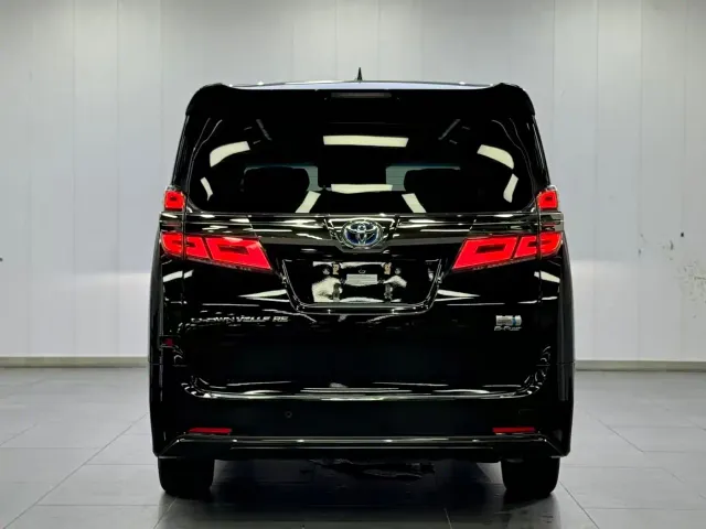 Toyota Vellfire — Фото автомобиля 13