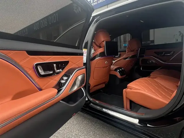 Mercedes-Benz Maybach S-Class — Фото автомобиля 13