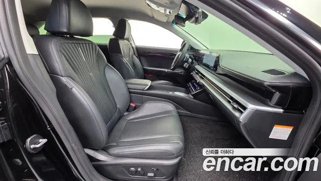 Hyundai Grandeur GN7 — Фото автомобиля 10