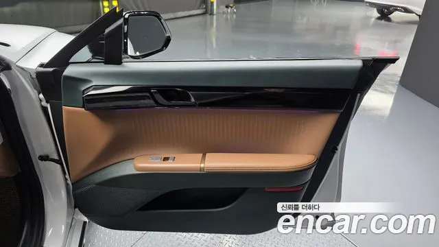 Hyundai Grandeur GN7 — Фото автомобиля 13