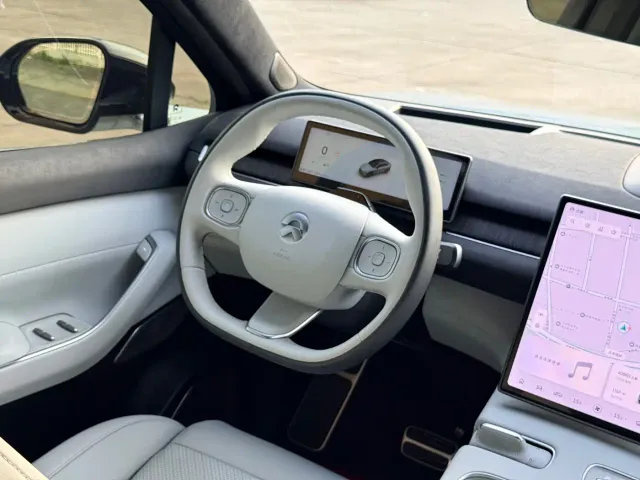 Nio EC7 — Фото автомобиля 11
