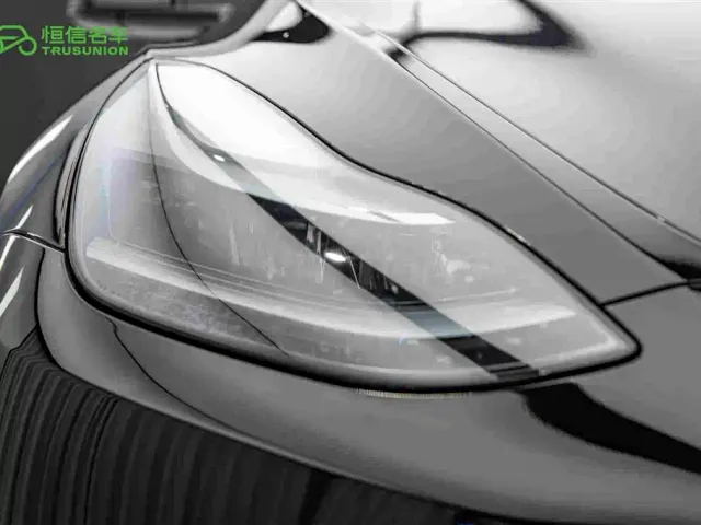 Tesla Model Y — Фото автомобиля 10