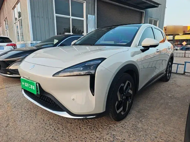 Фотография автомобиля — Baojun Yunhai
