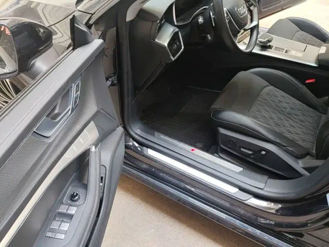 Audi A7L — Фото автомобиля 15