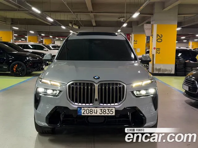 BMW X7 G07 — Фото автомобиля 2