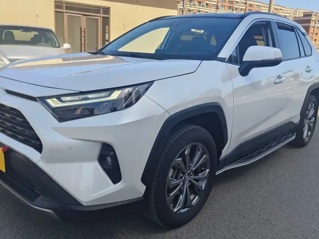 Toyota RAV4 Rongfang 2023 2.0L CVT FWD Style Plus Edition — Фото автомобиля 3