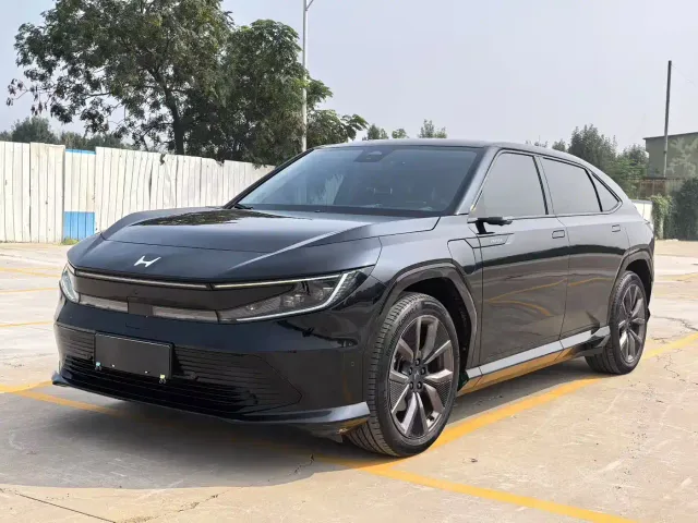 Фотография автомобиля — Honda GAC Honda P7