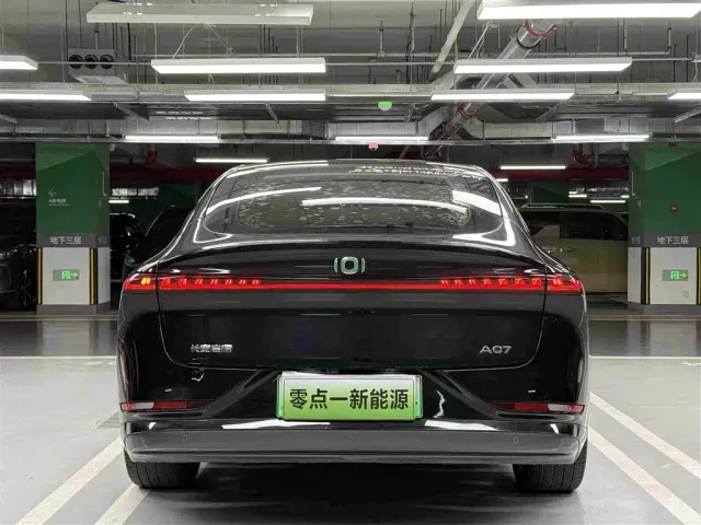 Changan Qiyuan A07 — Фото автомобиля 5