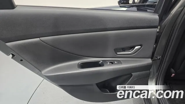 Hyundai Avante CN7 — Фото автомобиля 14