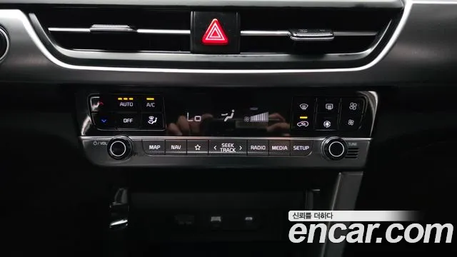 Kia Seltos Новый Seltos Бензин 2.0 2WD — Фото автомобиля 17