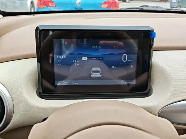 Wuling Hongguang Mini EV — Фото автомобиля 11