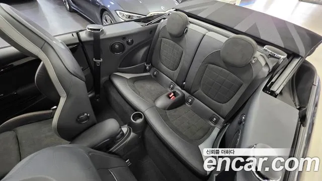 MINI Cooper Convertible — Фото автомобиля 11