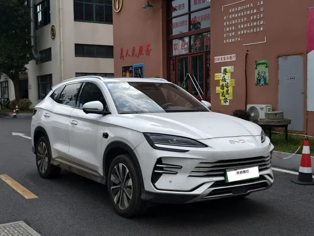 BYD Song PLUS — Фото автомобиля 3
