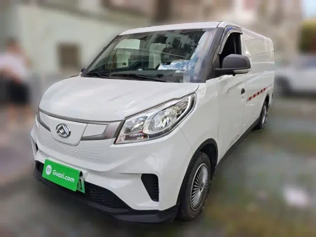 Фотография автомобиля — Maxus EV30
