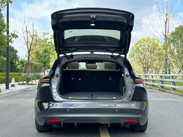 Nio ET5 Touring — Фото автомобиля 20