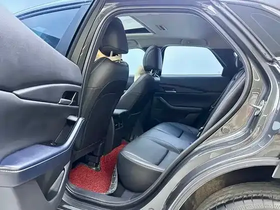 Mazda CX-30 — Фото автомобиля 12