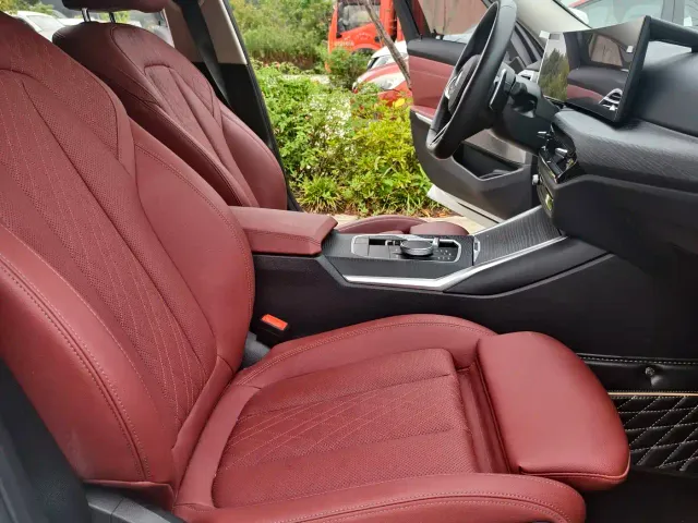 BMW 3 Series — Фото автомобиля 13