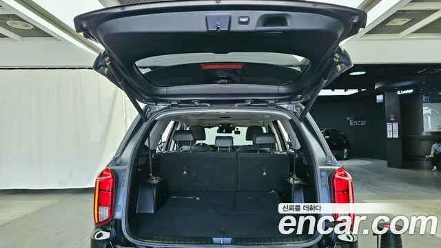 Hyundai Palisade Palisade Дизель 2.2 2WD — Фото автомобиля 18