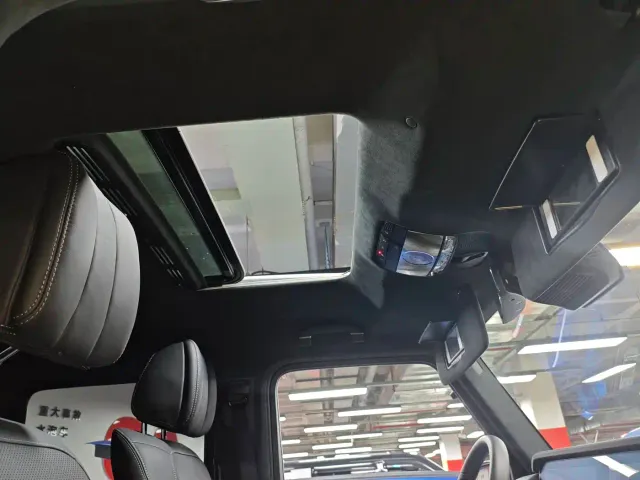 Mercedes-Benz G-Class — Фото автомобиля 9